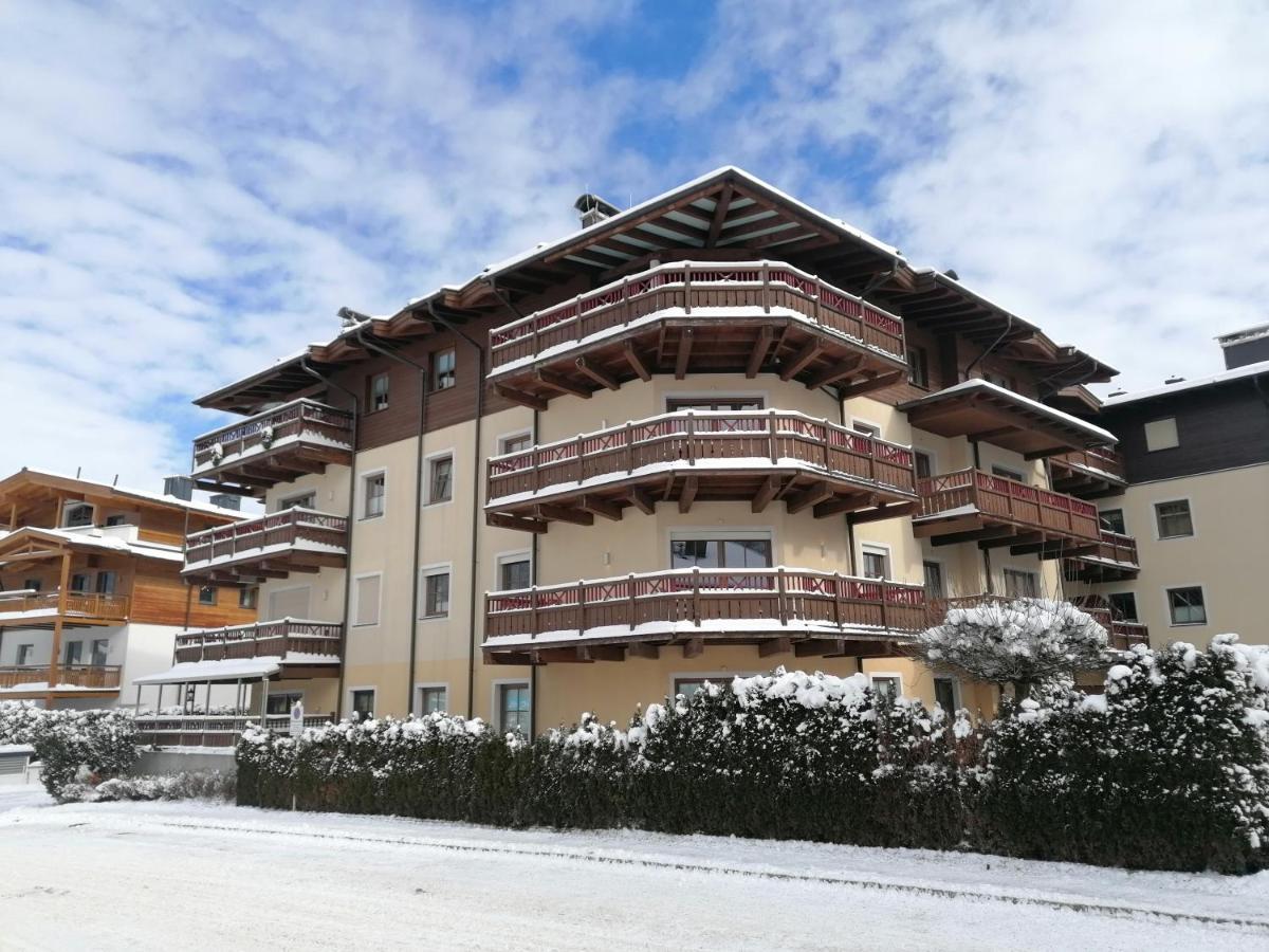 Komfort Appartements Serviced By Auhof Kaprun Exteriér fotografie